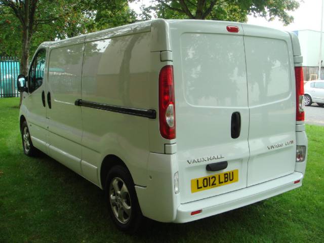 2012 Vauxhall Vivaro 2.0CDTi Sportive 2900 LWB Panel Van