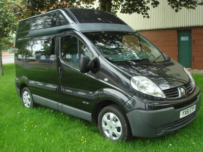 Renault Trafic 2.0TD SH29dCi 115 Panel Van Panel Van Diesel BlackRenault Trafic 2.0TD SH29dCi 115 Panel Van Panel Van Diesel Black at Chequered Flag GB LTD Leeds