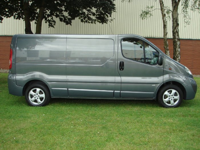 Vauxhall Vivaro 2.0CDTi Sportive 2900 LWB Panel Van Panel Van Diesel Grey