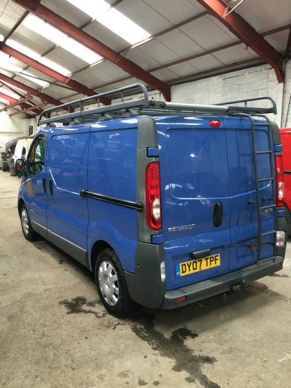 Renault Trafic 2.0TD SL29dCi 115 Panel Van Panel Van Diesel Blue