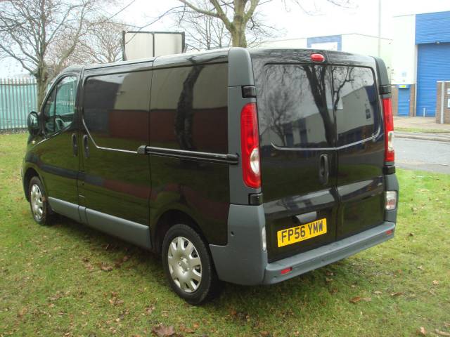 2006 Nissan Primastar 2.0 dCi SE 2700 Low Roof Panel Van 4dr (SWB)