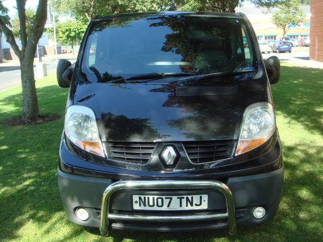 Renault Trafic 2.0 TD dCi SL27 Panel Van 4dr Panel Van Diesel Black