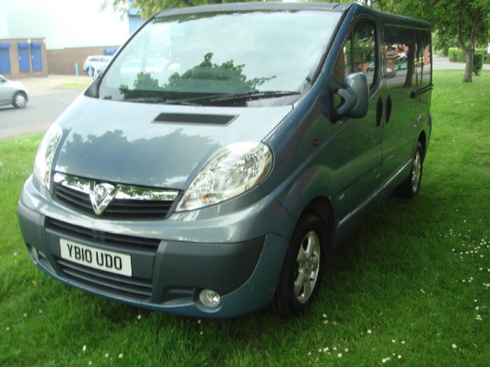 Vauxhall Vivaro 2.0CDTi Sportive 2700 SWB Panel Van Panel Van Diesel Grey