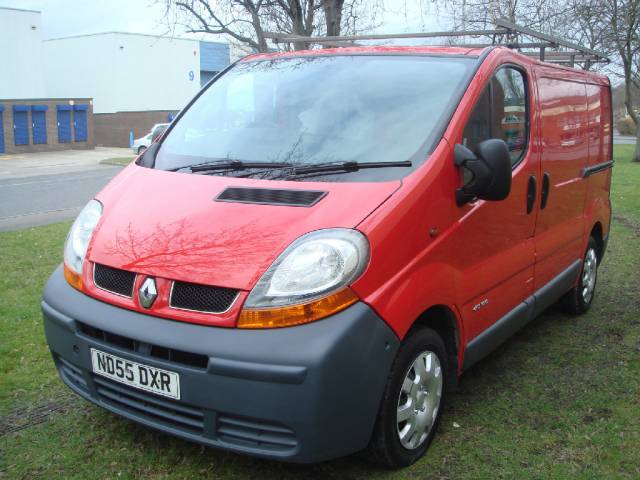 Renault Trafic 1.9TD SL27dCi 100 Panel Van Panel Van Diesel Red