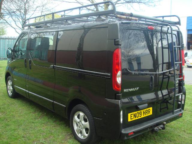 2009 Renault Trafic 2.0TD LL29dCi 115 Sport Panel Van