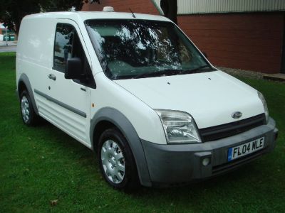 Ford Transit Connect 1.8TDCi T200 SWB L Panel Van Panel Van Diesel WhiteFord Transit Connect 1.8TDCi T200 SWB L Panel Van Panel Van Diesel White at Chequered Flag GB LTD Leeds