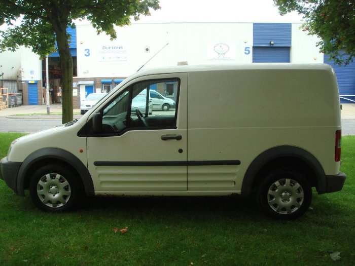 Ford Transit Connect 1.8TDCi T200 SWB L Panel Van Panel Van Diesel White