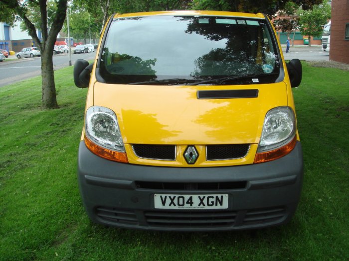 Renault Trafic 1.9TD LL29dCi 100 Chassis Cab Combi-Van Diesel Yellow