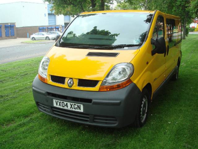 Renault Trafic 1.9TD LL29dCi 100 Chassis Cab Combi-Van Diesel Yellow