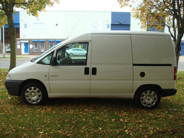 Citroen Dispatch 2.0HDi 900 Panel Van Panel Van Diesel White