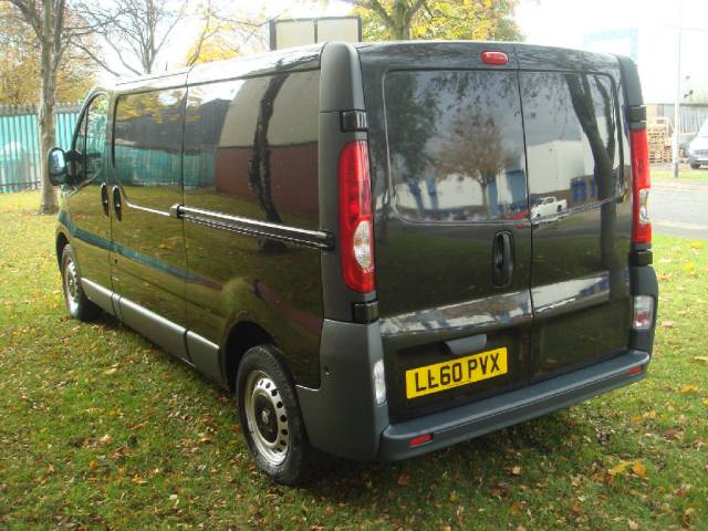 2010 Renault Trafic 2.0 LWB Diesel LL29dCi 115 eco2 [Sat Nav] Van