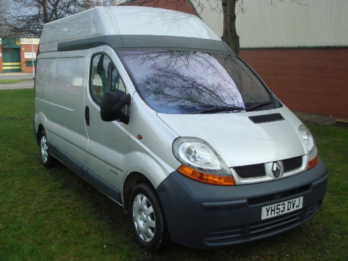 Renault Trafic 1.9TD LH29dCi 100 Panel Van Panel Van Diesel Silver