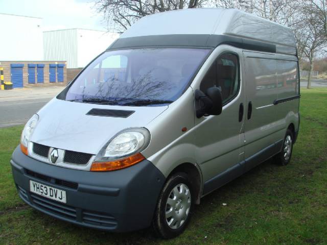 Renault Trafic 1.9TD LH29dCi 100 Panel Van Panel Van Diesel Silver