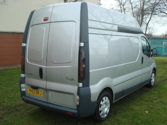 Renault Trafic 1.9TD LH29dCi 100 Panel Van Panel Van Diesel Silver