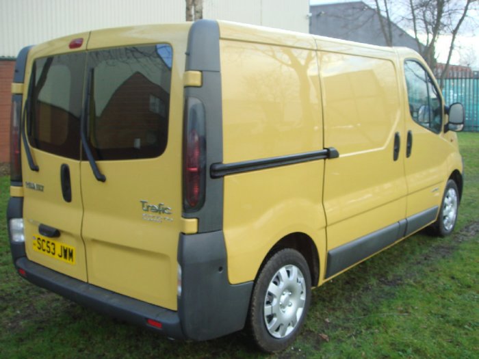 Renault Trafic 1.9TD SL27dCi 100 Panel Van Panel Van Diesel Beige