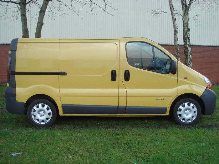 Renault Trafic 1.9TD SL27dCi 100 Panel Van Panel Van Diesel Beige