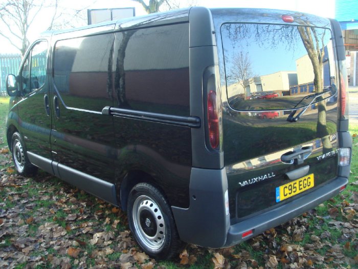 Vauxhall Vivaro 1.9TD SWB Panel Van Panel Van Diesel Black