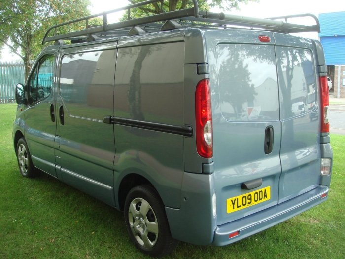 Vauxhall Vivaro 2.0 CDTI Sportive Panel Van 4dr (EU4, SWB) Panel Van Diesel Grey