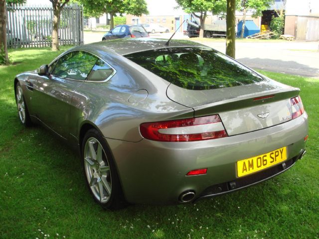 Aston Martin Vantage 4.3  AM Vantage V8 Coupe Petrol Tungsten