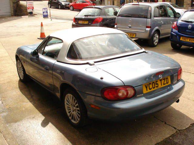 2006 Aston Martin Vantage 4.3  AM Vantage V8