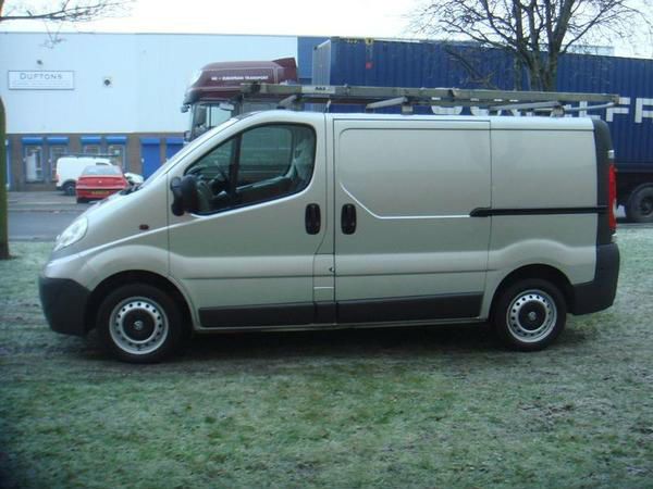 Vauxhall Vivaro 1.9 2700 Cdti Swb Commercial Diesel Metallic Silver